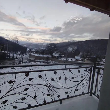 азалія Homestay *