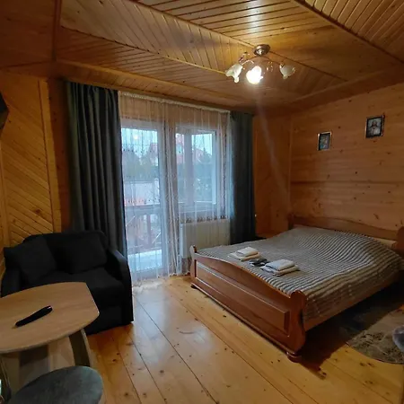 Homestay азалія Yaremche
